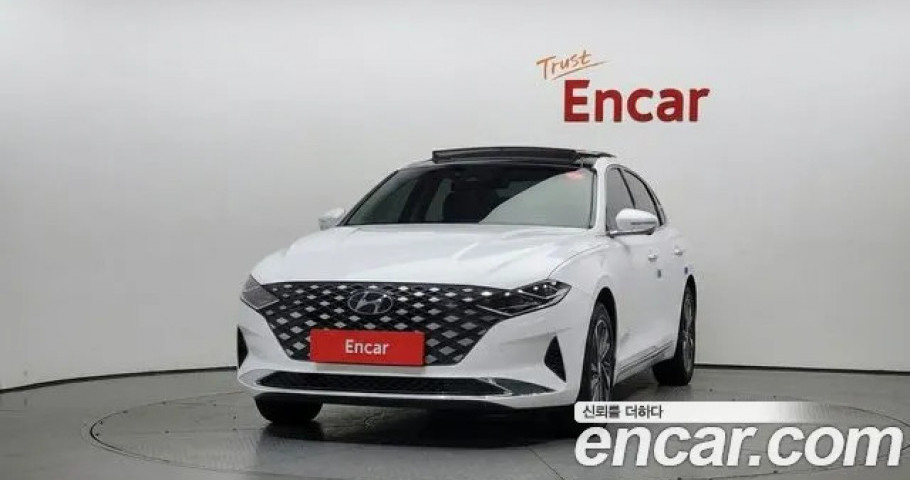 Hyundai Grandeur 