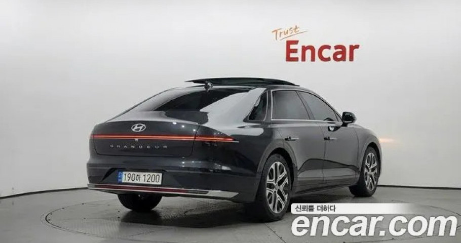 Hyundai Grandeur 