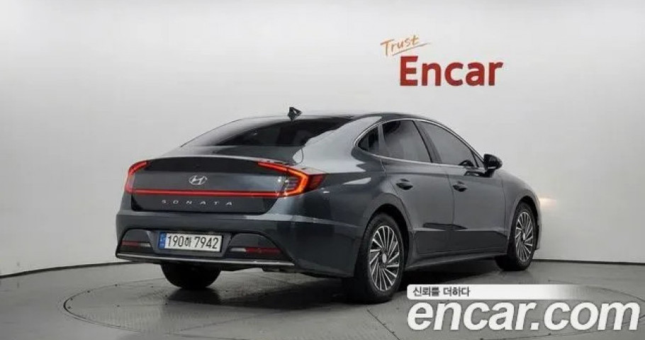 Hyundai Sonata 