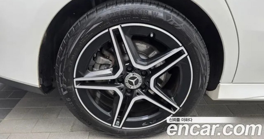 Mercedes-Benz Cla-Class 