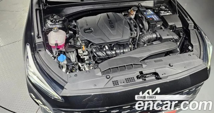 Kia K8 