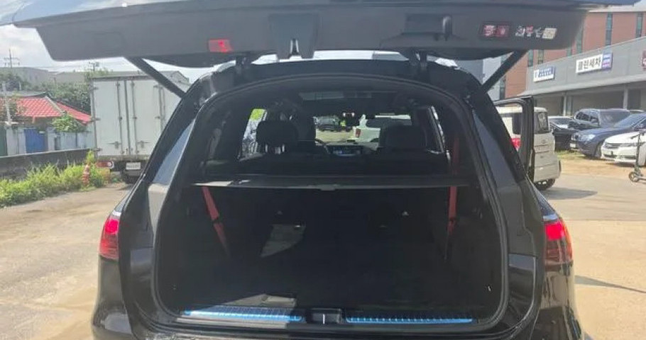 Mercedes-Benz Gls-Class 