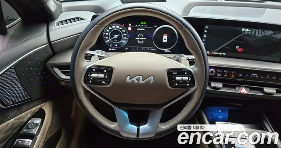 Kia K8 