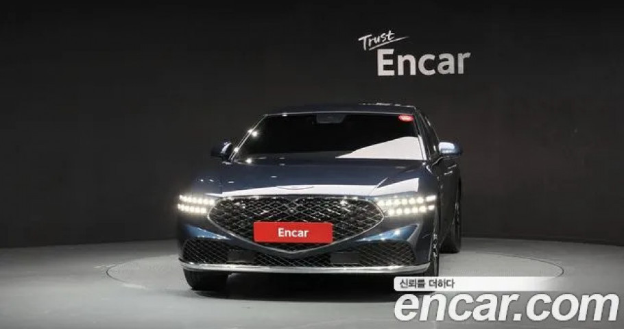 Genesis G90 