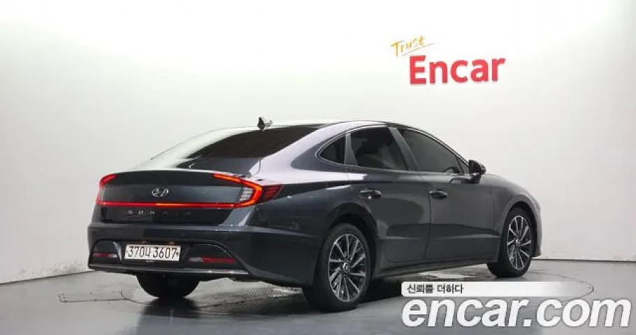 Hyundai Sonata 