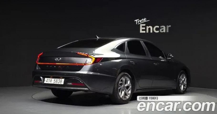 Hyundai Sonata 