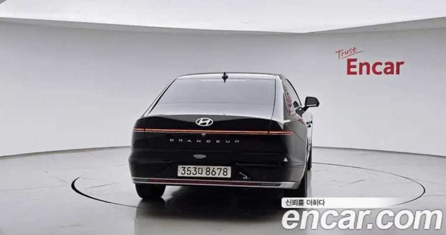 Hyundai Grandeur 