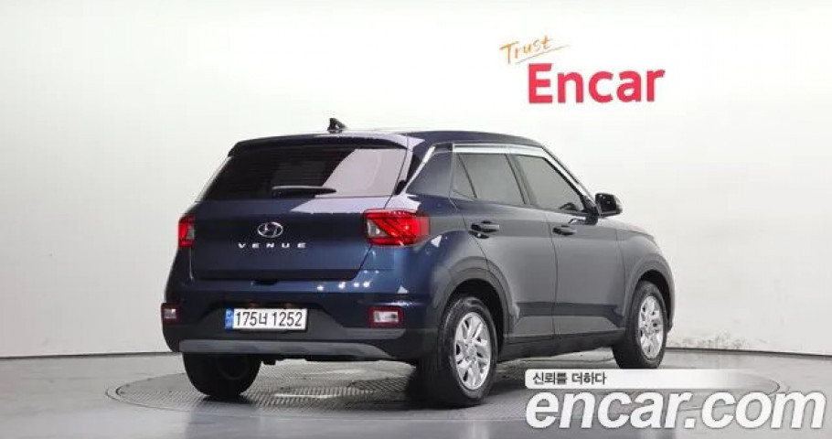 Hyundai Venue 