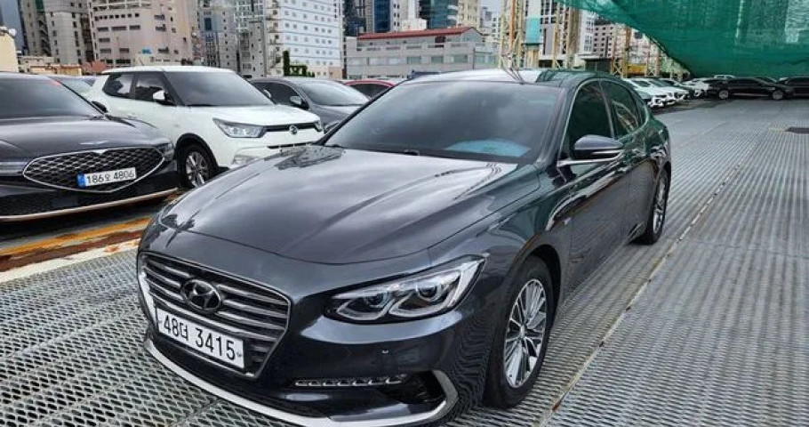 Hyundai Grandeur 