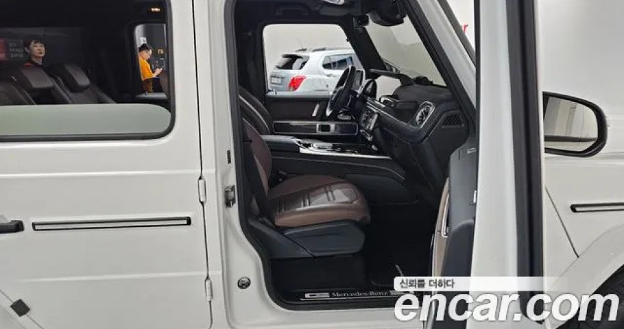 Mercedes-Benz G-Class 