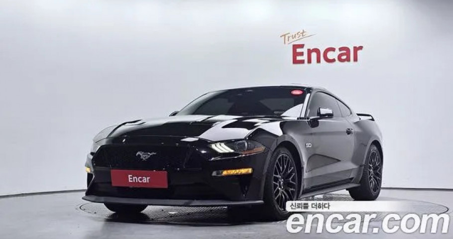 Ford Mustang 