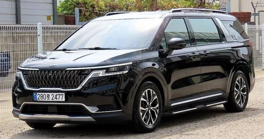 Kia Carnival 