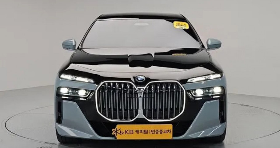 Bmw 7-Series 