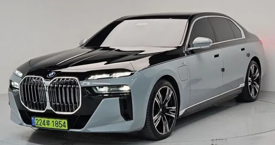 Bmw 7-Series 