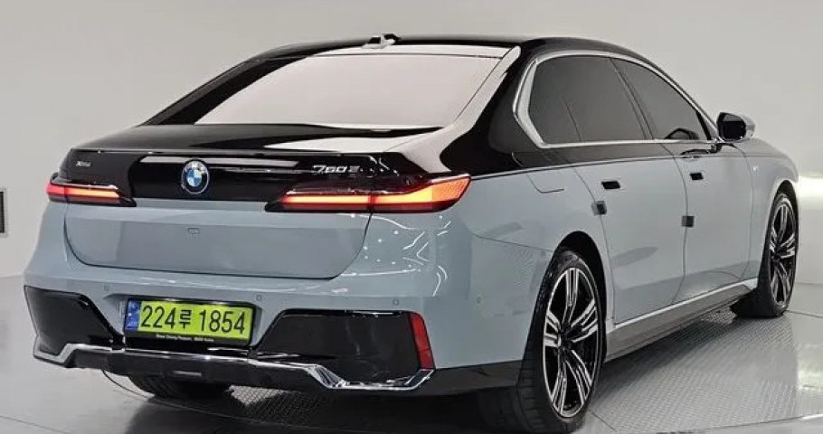 Bmw 7-Series 