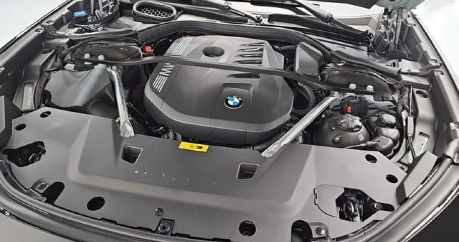 Bmw 7-Series 