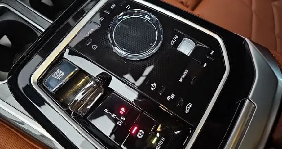 Bmw 7-Series 