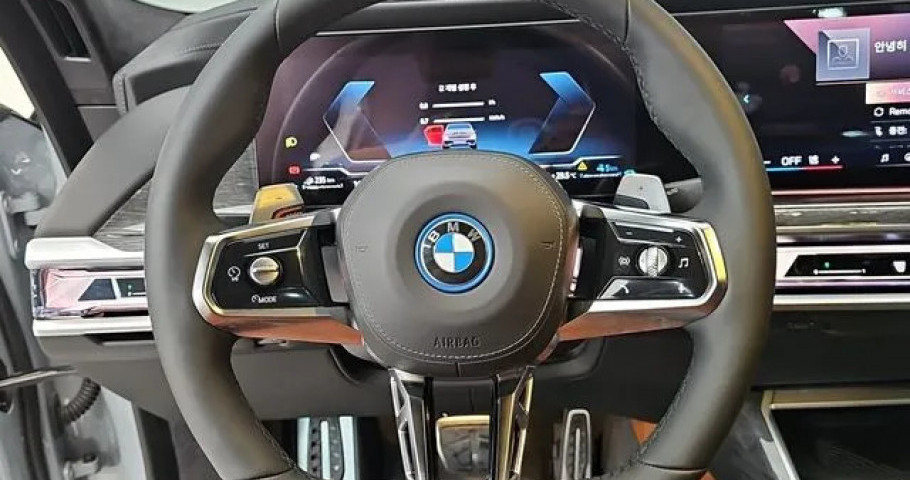 Bmw 7-Series 
