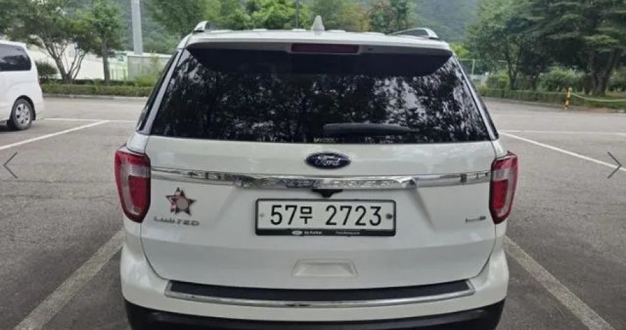 Ford Explorer 