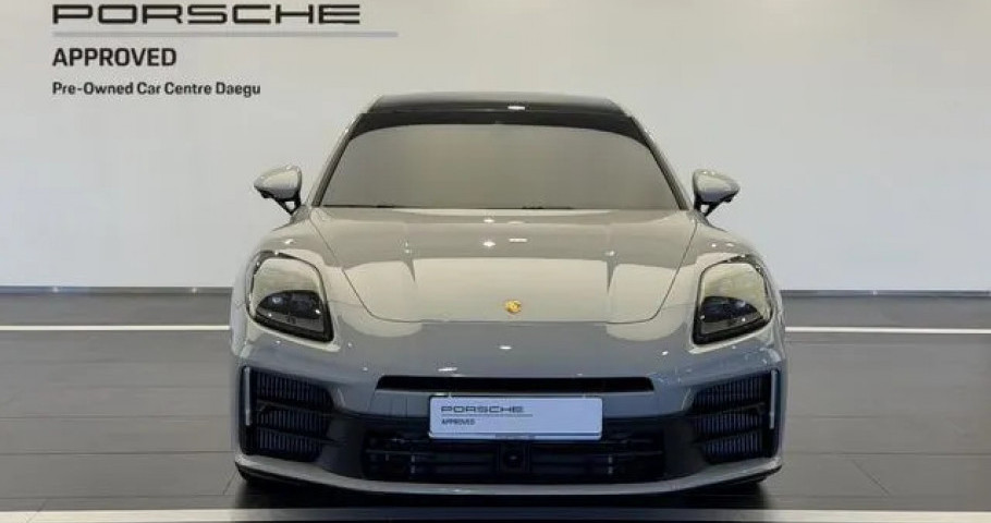 Porsche Panamera 