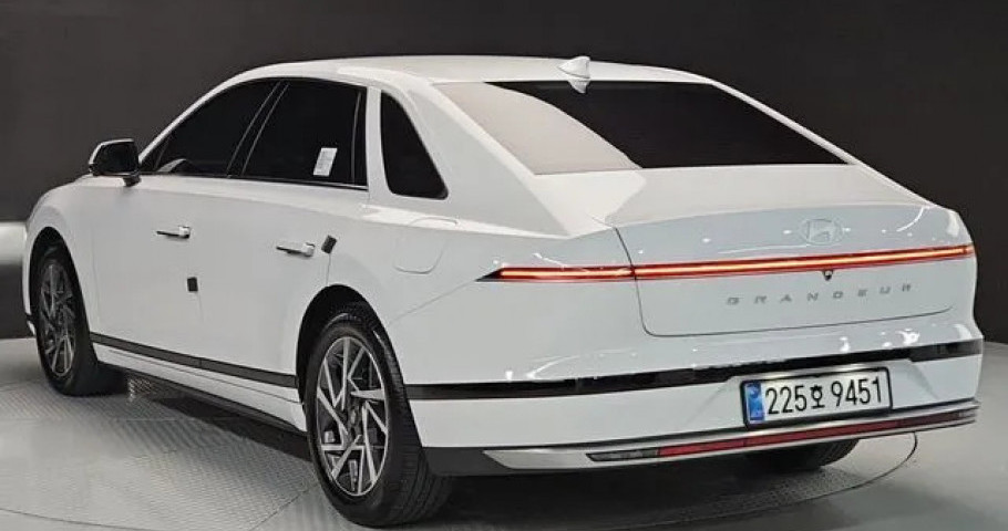 Hyundai Grandeur 