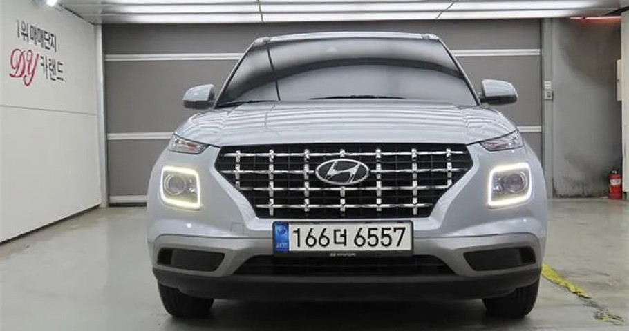 Hyundai Venue 
