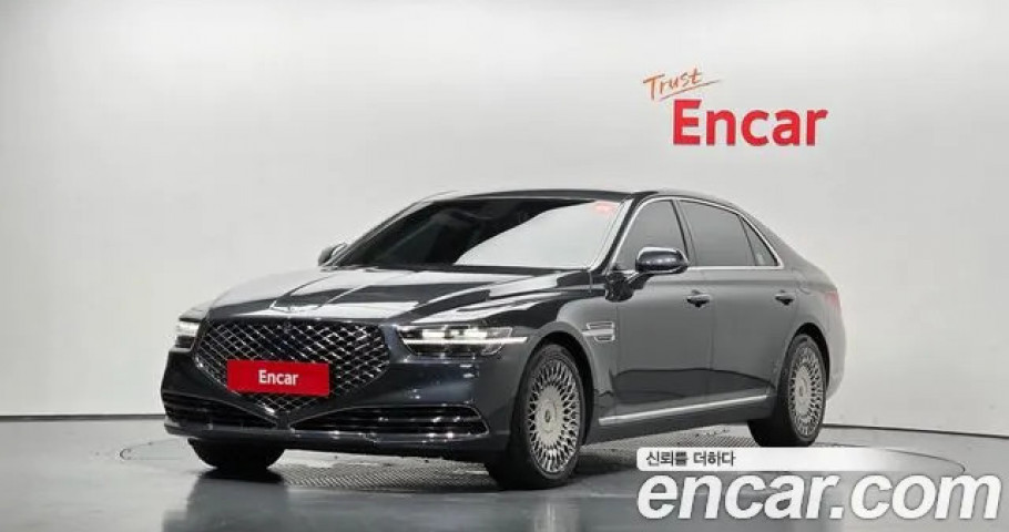 Genesis G90 