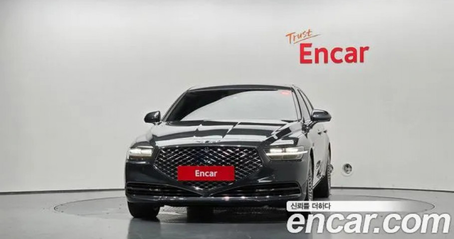 Genesis G90 