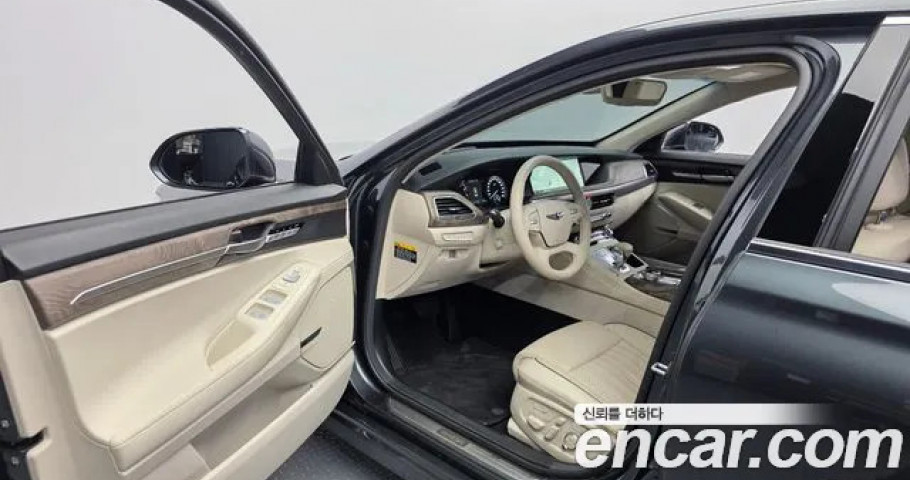 Genesis G90 