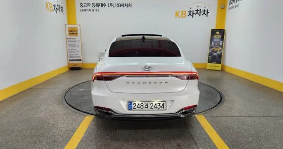 Hyundai Grandeur 