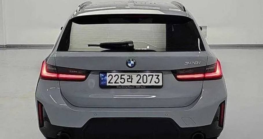 Bmw 3-Series 
