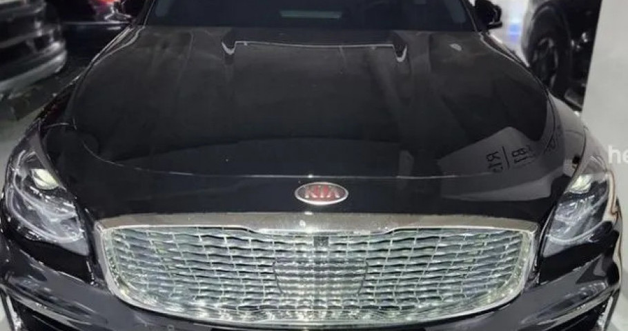 Kia K9 