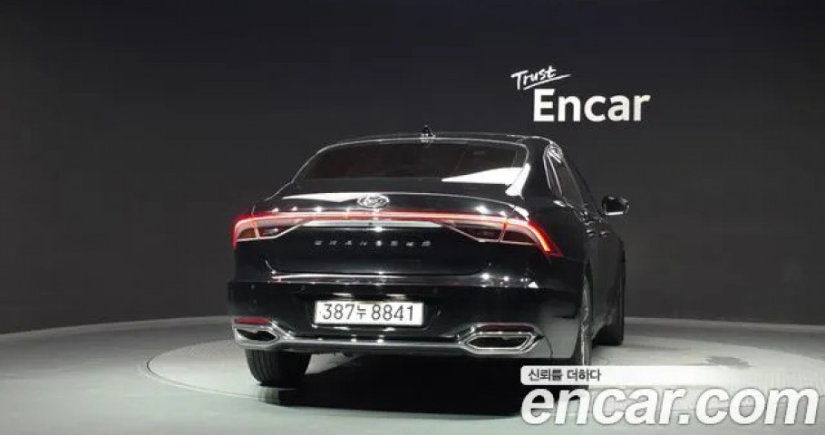 Hyundai Grandeur 