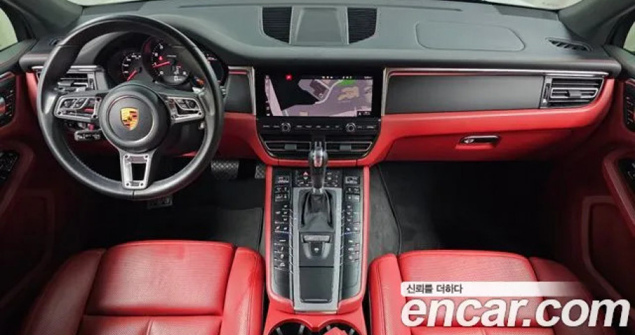 Porsche Macan 