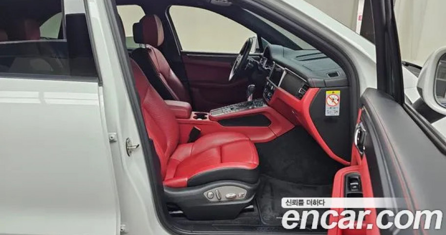Porsche Macan 