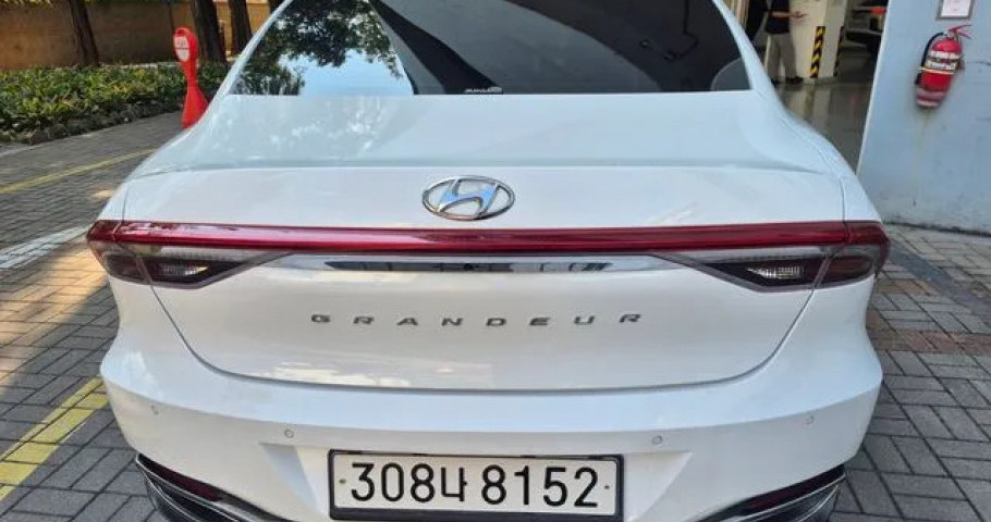 Hyundai Grandeur 