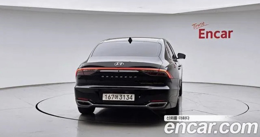 Hyundai Grandeur 