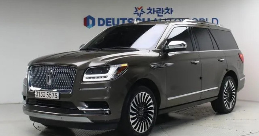 Lincoln Navigator 