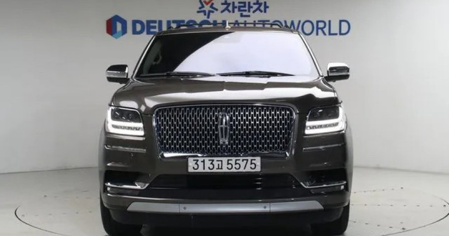 Lincoln Navigator 