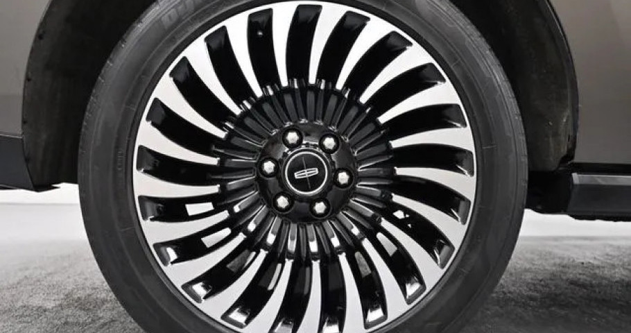 Lincoln Navigator 