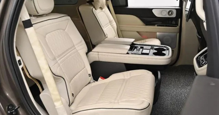 Lincoln Navigator 