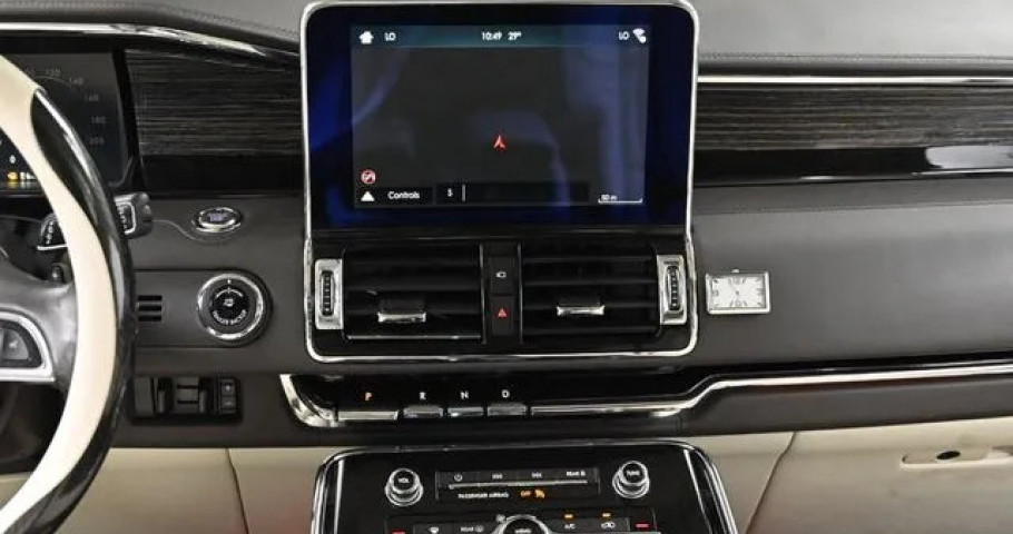 Lincoln Navigator 