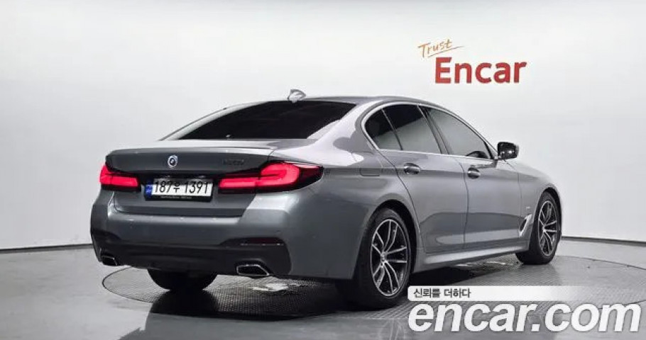 Bmw 5-Series 