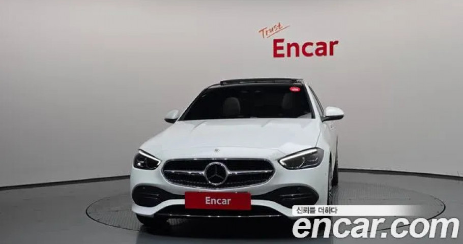 Mercedes-Benz C-Class 