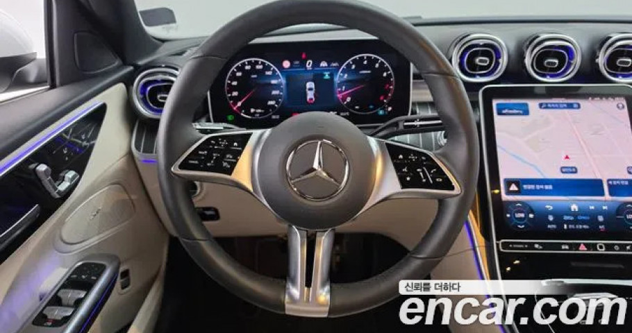 Mercedes-Benz C-Class 