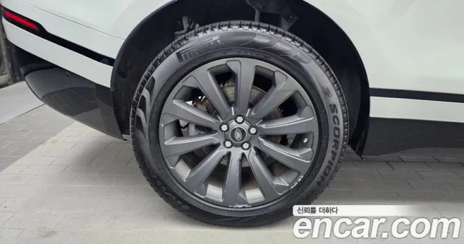 Land Rover Range Rover Velar 