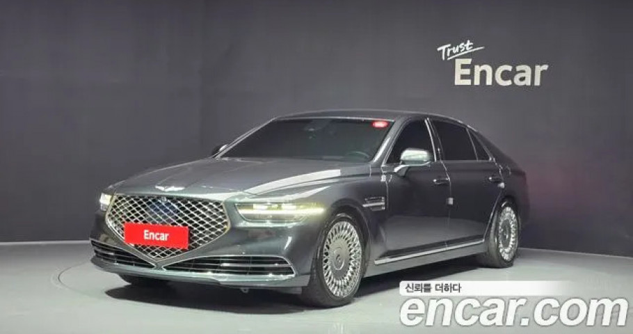 Genesis G90 