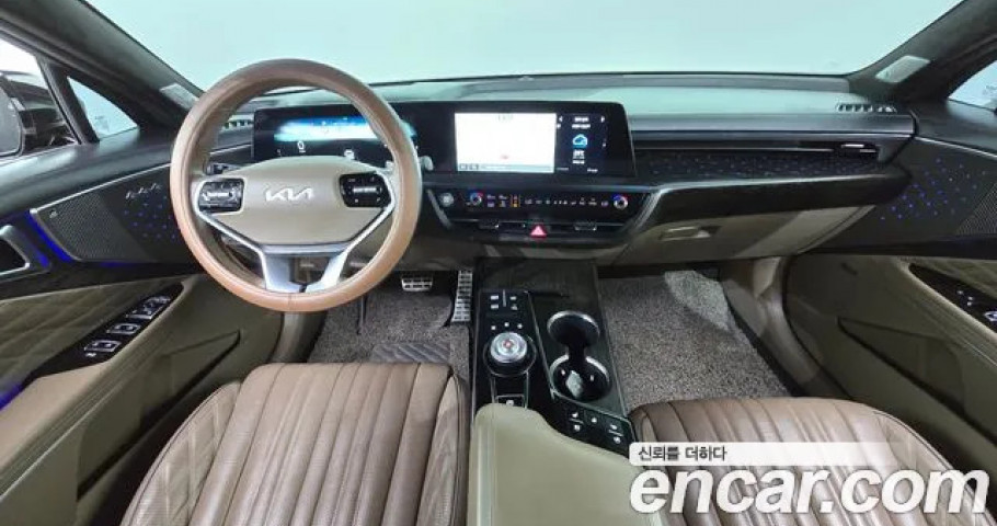 Kia K8 