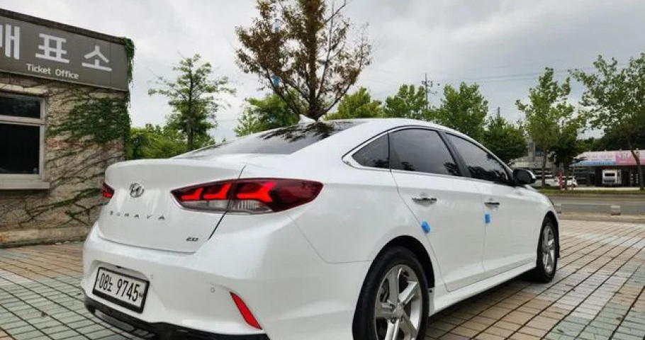 Hyundai Sonata 
