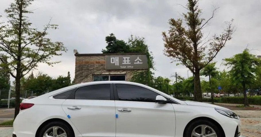 Hyundai Sonata 